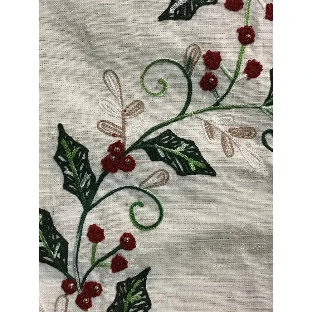 Rachel Zoe Christmas Table Runner Poinsettia Beaded Embroidered 16x72 Holiday